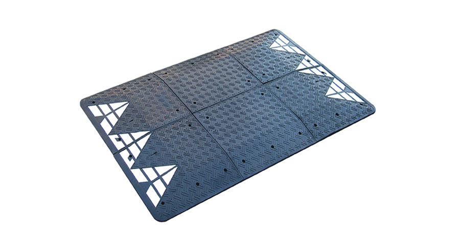 Black Speed Cushion