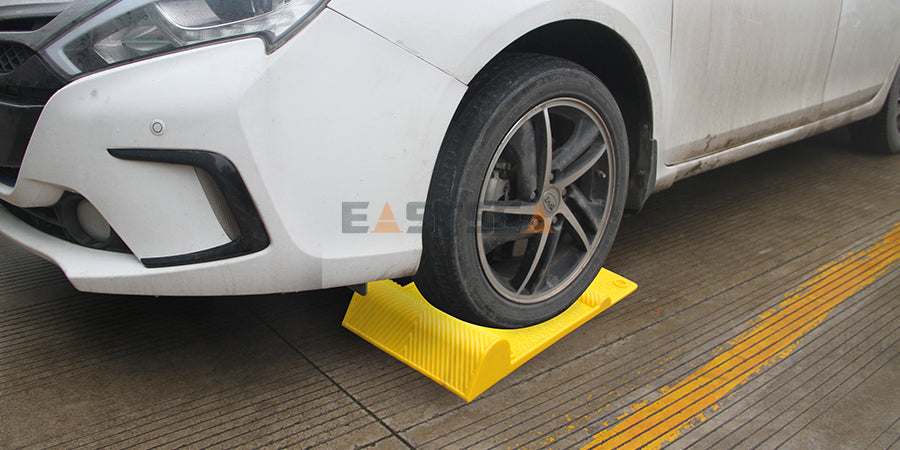 Plastic Parking Mat (2)