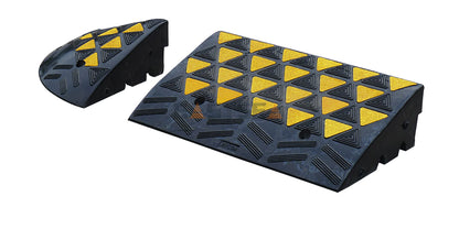 Reflective Kerb Ramp (4)