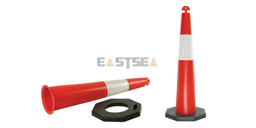 Durable T-Top cone with retractable top and chain lock for flexible traffic guidance, parking safety, and crowd management