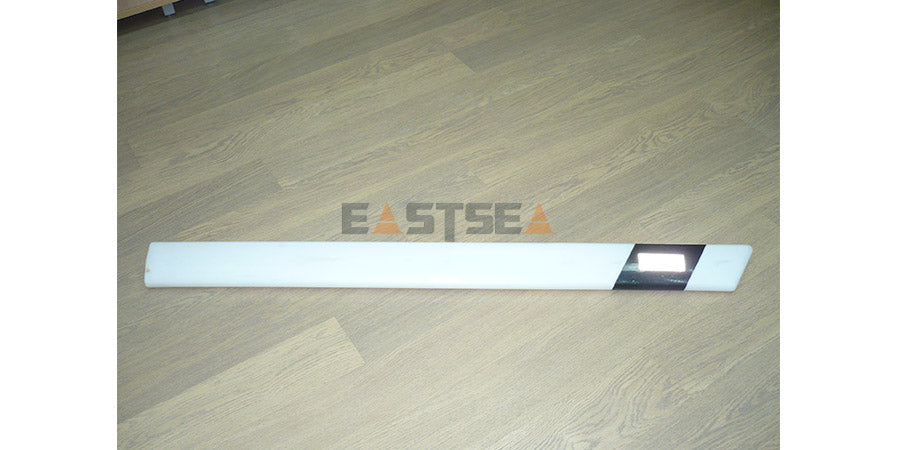 Guide Post Collection – Reflective Roadside Delineators for Traffic Safety & Highway Guidance