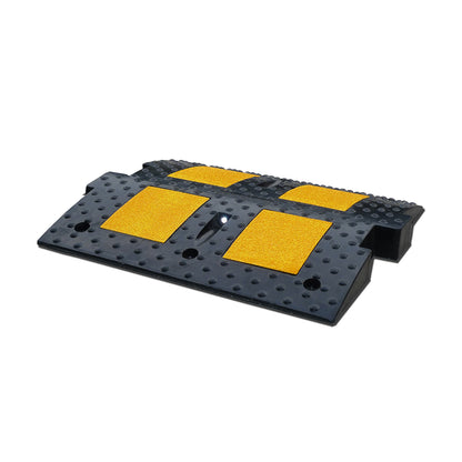 Rubber Speed Hump 900MM / 500MM Width for Traffic Calming & Parking Safety