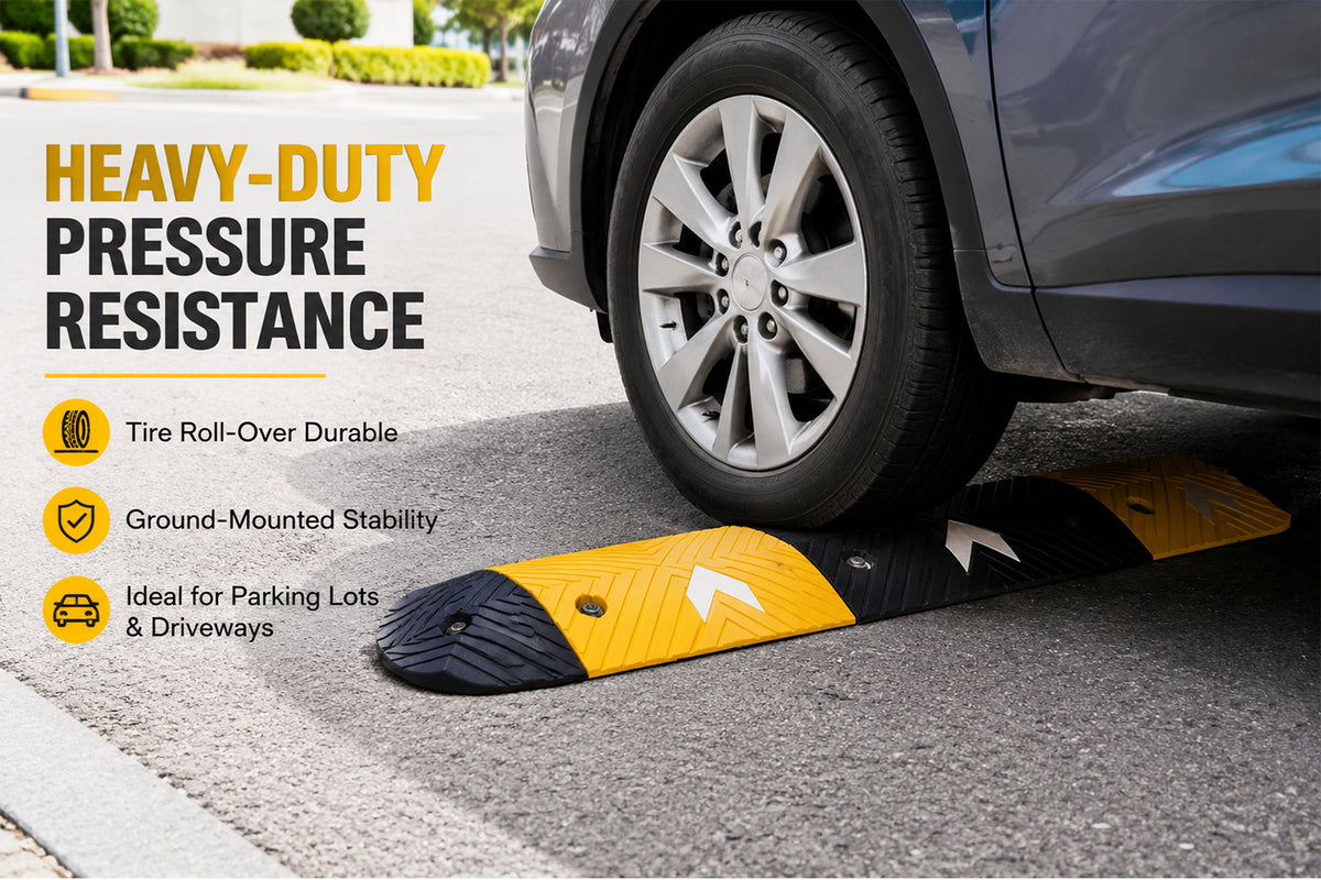Arrow Speed Hump 50MM / 75MM Height 1M Width Rubber Traffic Speed Bump for Road & Parking Safety