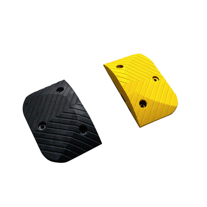 Arrow Speed Hump 50MM / 75MM Height 1M Width Rubber Traffic Speed Bump for Road & Parking Safety
